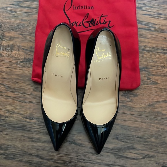 Christian Louboutin- Pigalle Follies 100 Patent - Picture 2 of 7